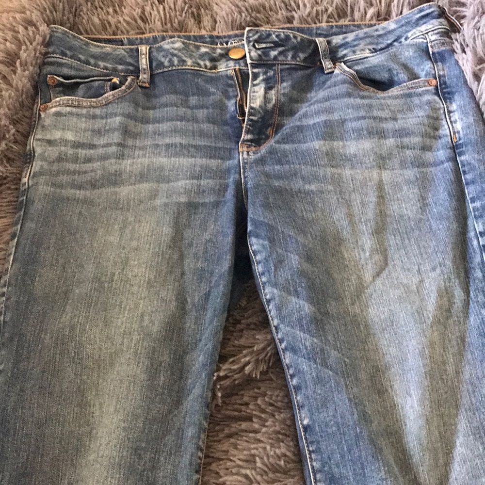 Size 16 super stretch American eagle jeans